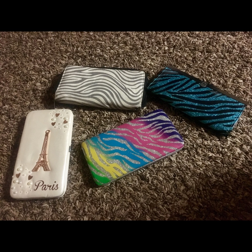 Wallet bundle
